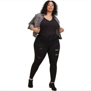 Torrid Bombshell Skinny Jeans Distressed Black Plus Size 24S